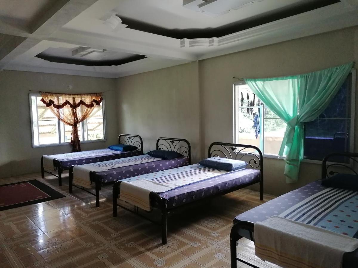 Mulu Diana Homestay Esterno foto