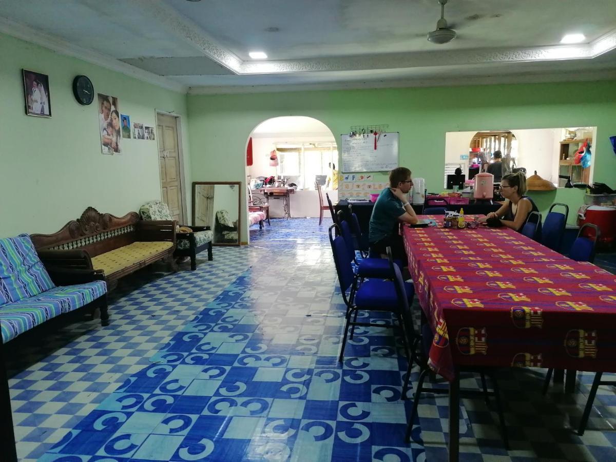 Mulu Diana Homestay Esterno foto