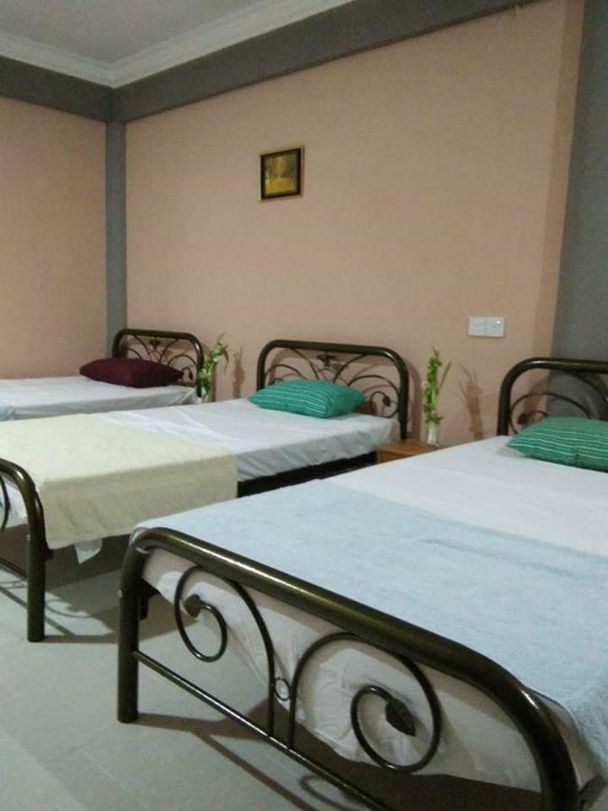 Mulu Diana Homestay Esterno foto
